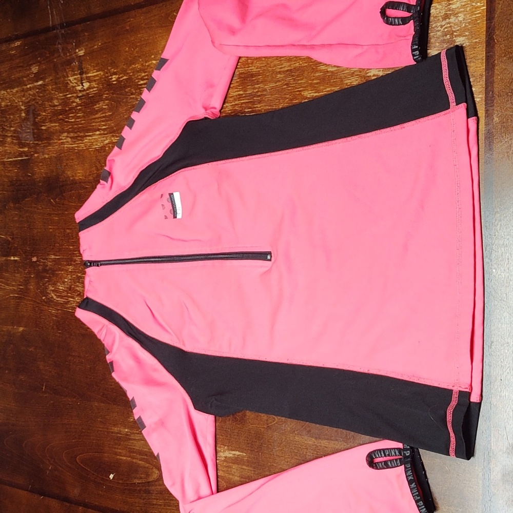 Women's Pink 1/2 zip top size small